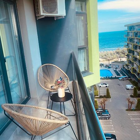 Апартаменти Luxury Kln By Alezzi Mamaia Nord Неводарі Екстер'єр фото