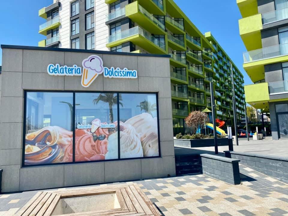 Апартаменти Luxury Kln By Alezzi Mamaia Nord Неводарі Екстер'єр фото