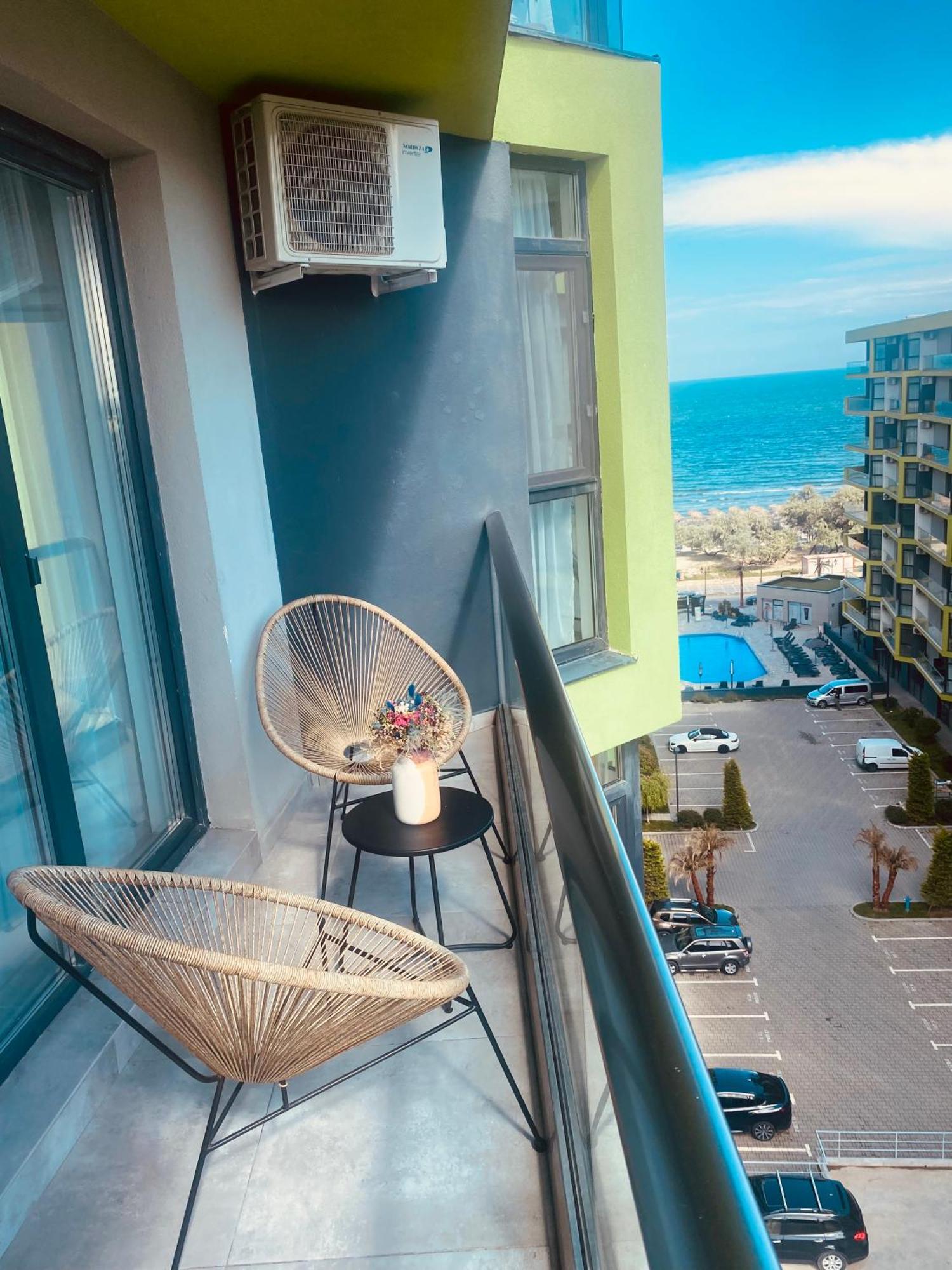 Апартаменти Luxury Kln By Alezzi Mamaia Nord Неводарі Екстер'єр фото
